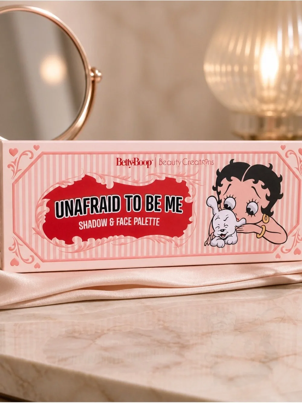 Betty Boop Unafraid To Be Me Eyeshadow & Face Palette Pink